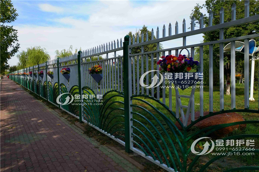 圍墻護(hù)欄-009